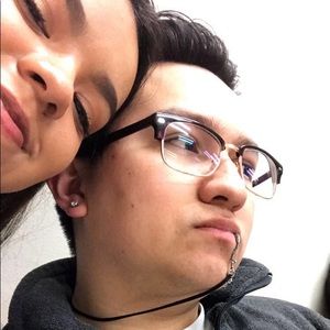 Meet your Posher, Ramiro